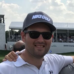 Meet your Posher, Zach